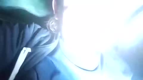 Snapshot of zellelajay2009 chatting on 09-30-25, 06:40 KENDAL Kaylee online show from 09-30-25, 06:40