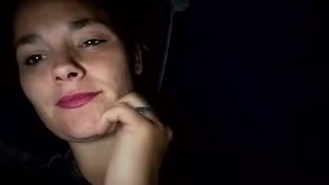 Snapshot of zellelajay2009 chatting on 10-17-25, 04:26 KENDAL Kaylee online show from 10-17-25, 04:26