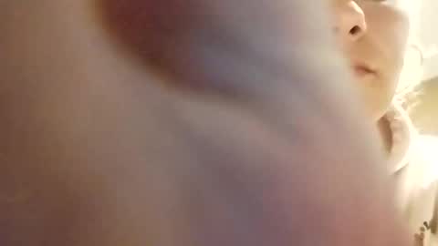 Snapshot of zellelajay2009 chatting on 10-24-25, 06:15 KENDAL Kaylee online show from 10-24-25, 06:15