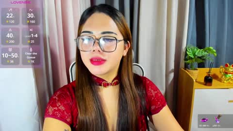 Zendaya online show from 01-14-25, 07:17