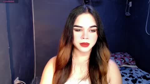 Zendaya online show from 11-10-25, 03:44