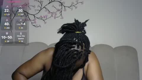 Snapshot of zendayah47 chatting on 05-08-26, 07:19 Caramel online show from 05-08-26, 07:19