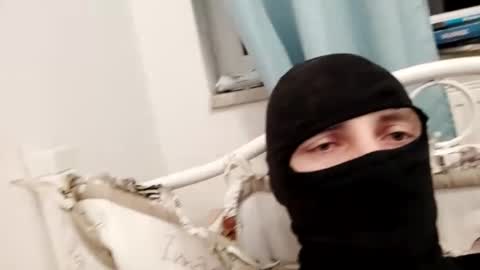 Snapshot of zenek1989007 chatting on 12-20-24, 07:50 zenek1989007 online show from 12-20-24, 07:50