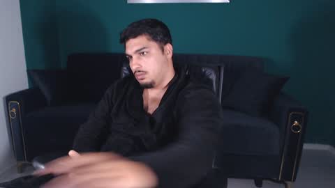 Snapshot of zenobaro chatting on 02-03-25, 02:34 zenobaro online show from 02-03-25, 02:34