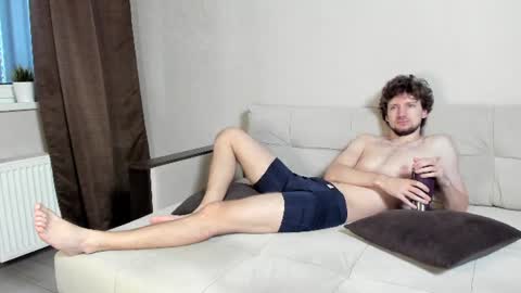 Snapshot of zepanl chatting on 07-14-26, 03:33 Andrew online show from 07-14-26, 03:33