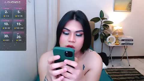 Snapshot of zephyraaaaa chatting on 06-16-26, 03:58 zephyraaaaa online show from 06-16-26, 03:58