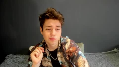 Ethan online show from 04-19-26, 02:22