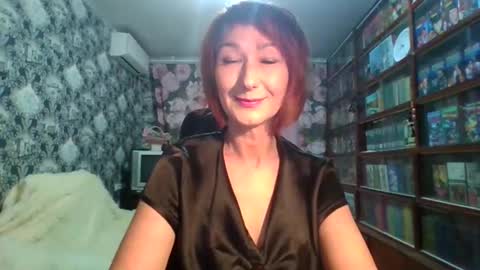 Elena online show from 11-26-25, 06:42