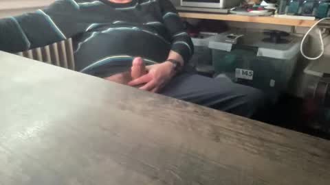 Snapshot of zeron900 chatting on 10-05-25, 02:37 zeron900 online show from 10-05-25, 02:37