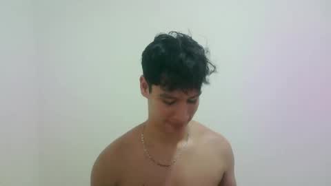 Snapshot of zeus_183 chatting on 09-16-25, 01:28 zeus_183 online show from 09-16-25, 01:28