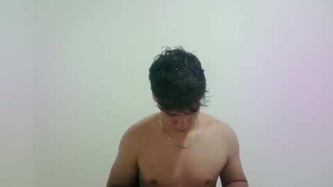 Snapshot of zeus_183 chatting on 10-16-25, 03:40 zeus_183 online show from 10-16-25, 03:40