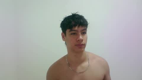 Snapshot of zeus_183 chatting on 10-28-25, 01:20 zeus_183 online show from 10-28-25, 01:20