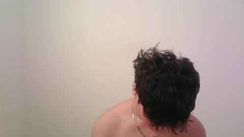 Snapshot of zeus_183 chatting on 11-15-25, 01:51 zeus_183 online show from 11-15-25, 01:51