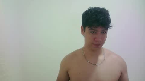 Snapshot of zeus_183 chatting on 03-04-26, 12:16 zeus_183 online show from 03-04-26, 12:16