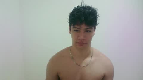 Snapshot of zeus_183 chatting on 03-08-26, 07:45 zeus_183 online show from 03-08-26, 07:45