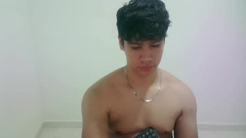 Snapshot of zeus_183 chatting on 03-21-26, 08:19 zeus_183 online show from 03-21-26, 08:19