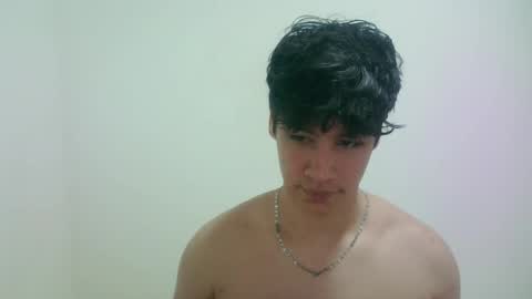 Snapshot of zeus_183 chatting on 04-01-26, 03:40 zeus_183 online show from 04-01-26, 03:40