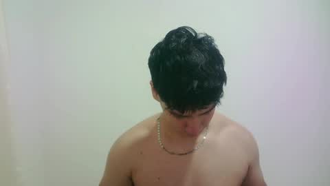 Snapshot of zeus_183 chatting on 04-10-26, 08:52 zeus_183 online show from 04-10-26, 08:52