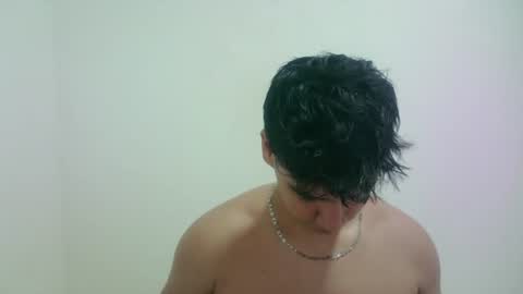 Snapshot of zeus_183 chatting on 06-09-26, 03:18 zeus_183 online show from 06-09-26, 03:18