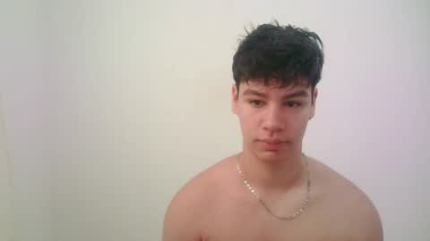 Snapshot of zeus_183 chatting on 06-14-26, 01:46 zeus_183 online show from 06-14-26, 01:46