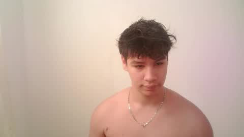Snapshot of zeus_183 chatting on 06-26-26, 08:46 zeus_183 online show from 06-26-26, 08:46