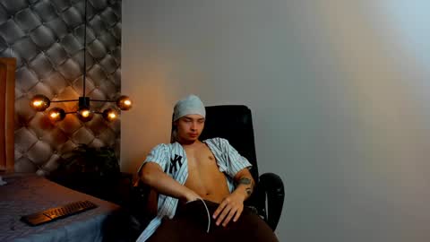 zeus online show from 12-11-24, 06:09