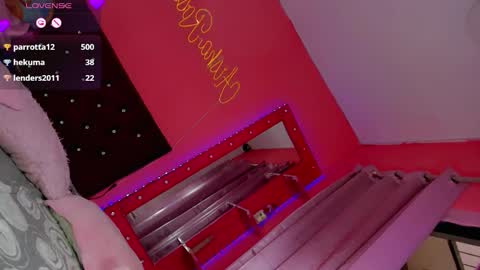 Snapshot of zeuss_x chatting on 10-15-25, 11:21 Aisha Alejandra Rosse Deus online show from 10-15-25, 11:21