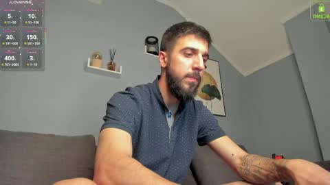 Snapshot of zeyn_edwards chatting on 05-31-26, 11:39 ZEYN online show from 05-31-26, 11:39