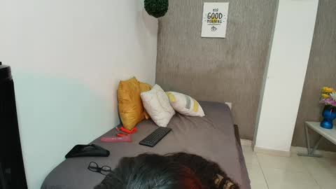 Snapshot of zhamira_21 chatting on 01-19-25, 04:12 ZHAMIRA ANDRES online show from 01-19-25, 04:12