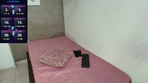 Snapshot of zhamira_21 chatting on 01-27-25, 03:37 ZHAMIRA ANDRES online show from 01-27-25, 03:37