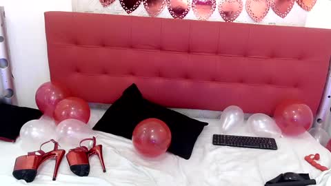 Snapshot of zhamira_21 chatting on 02-14-25, 01:34 ZHAMIRA ANDRES online show from 02-14-25, 01:34