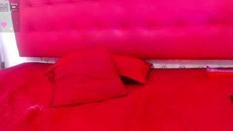 Snapshot of zhamira_21 chatting on 02-19-25, 09:36 ZHAMIRA ANDRES online show from 02-19-25, 09:36