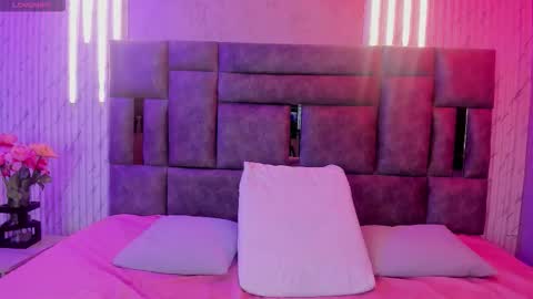 Zhara Rousse online show from 03-29-26, 12:27