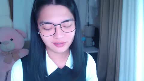 im your lovely zhaviabigcock here online show from 02-25-25, 07:25