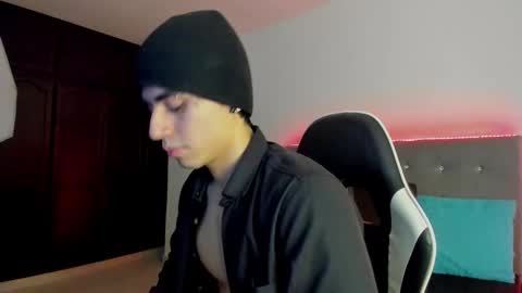 Zhingarher online show from 11-20-25, 03:39