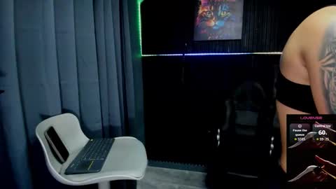 zhoestrong online show from 11-21-25, 11:25