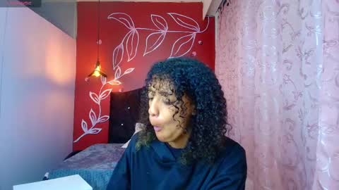 Zia Green online show from 03-06-25, 12:09