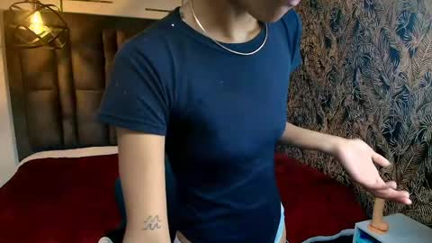 Zia Green online show from 05-15-26, 12:56