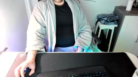 Snapshot of ziemlichflutschig chatting on 02-05-25, 05:09 ziemlichflutschig online show from 02-05-25, 05:09