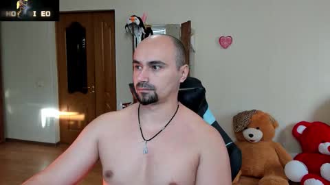 Snapshot of ziesh chatting on 10-14-25, 12:28 Ziesh online show from 10-14-25, 12:28