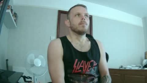 Snapshot of ziggy1292 chatting on 03-03-26, 03:18 Shaun online show from 03-03-26, 03:18