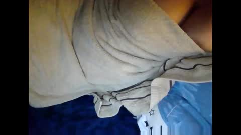 zimzim_ online show from 04-30-26, 10:36