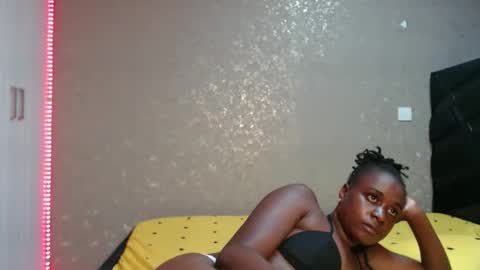 Zinadine online show from 01-18-26, 07:17