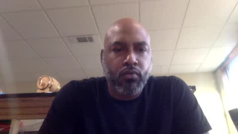 Snapshot of zionlion22 chatting on 02-02-25, 01:30 zionlion22 online show from 02-02-25, 01:30