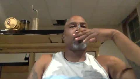 Snapshot of zionlion22 chatting on 09-17-25, 02:35 zionlion22 online show from 09-17-25, 02:35