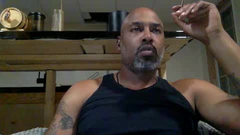 Snapshot of zionlion22 chatting on 09-18-25, 02:02 zionlion22 online show from 09-18-25, 02:02