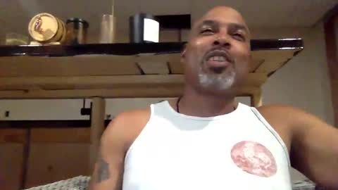 Snapshot of zionlion22 chatting on 10-03-25, 02:08 zionlion22 online show from 10-03-25, 02:08