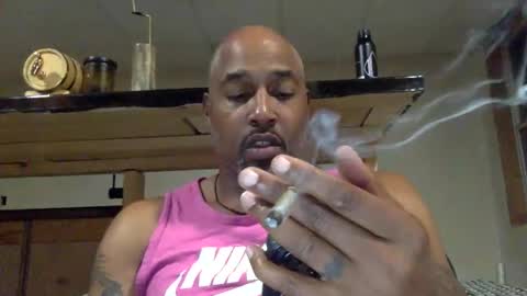 Snapshot of zionlion22 chatting on 10-22-25, 02:01 zionlion22 online show from 10-22-25, 02:01