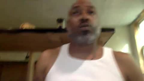Snapshot of zionlion22 chatting on 04-26-26, 02:04 zionlion22 online show from 04-26-26, 02:04