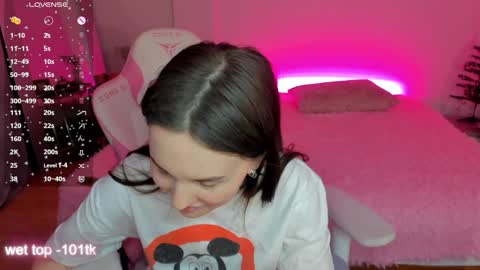 Snapshot of zlata__fox chatting on 01-08-25, 09:34 Zlata Mon Tue Thu Fri Sun Sa GMT 3 0000pm - 0600pm online show from 01-08-25, 09:34